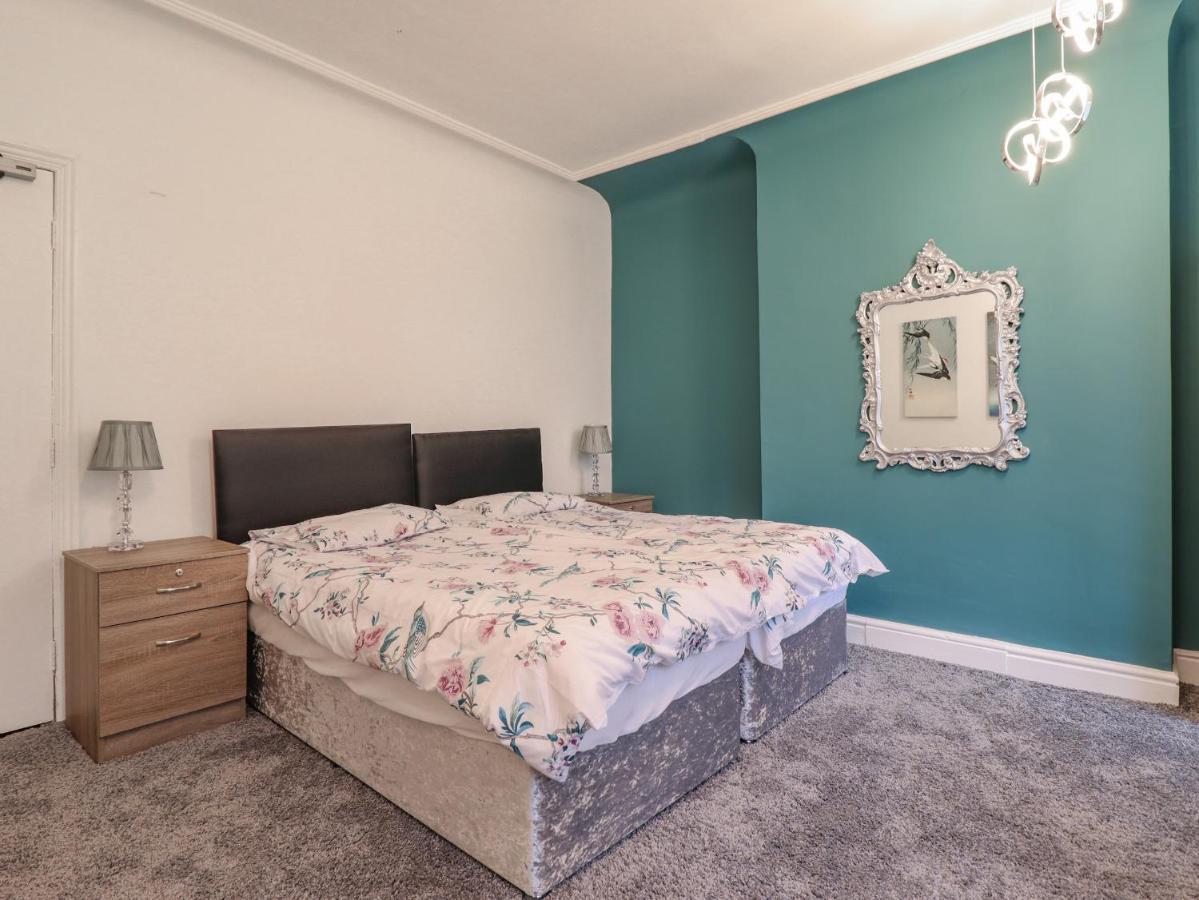 Gwynant Villa Rhyl Dış mekan fotoğraf